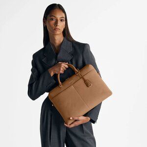 Maison de Sabre The Laptop Bag in Sandstore Brown